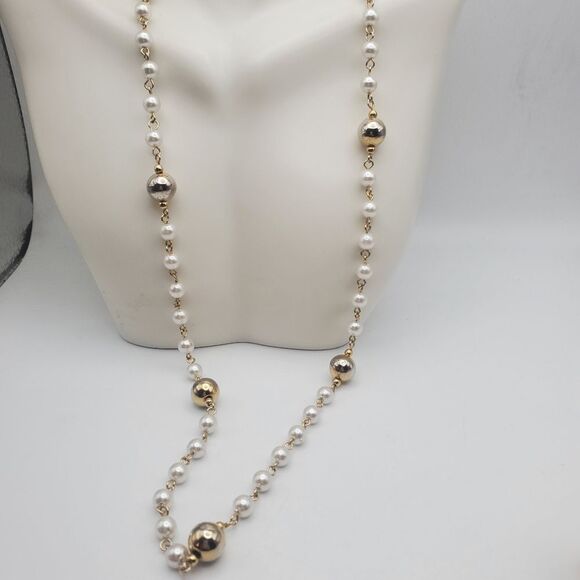 Faux pearl dinner necklace evening wear